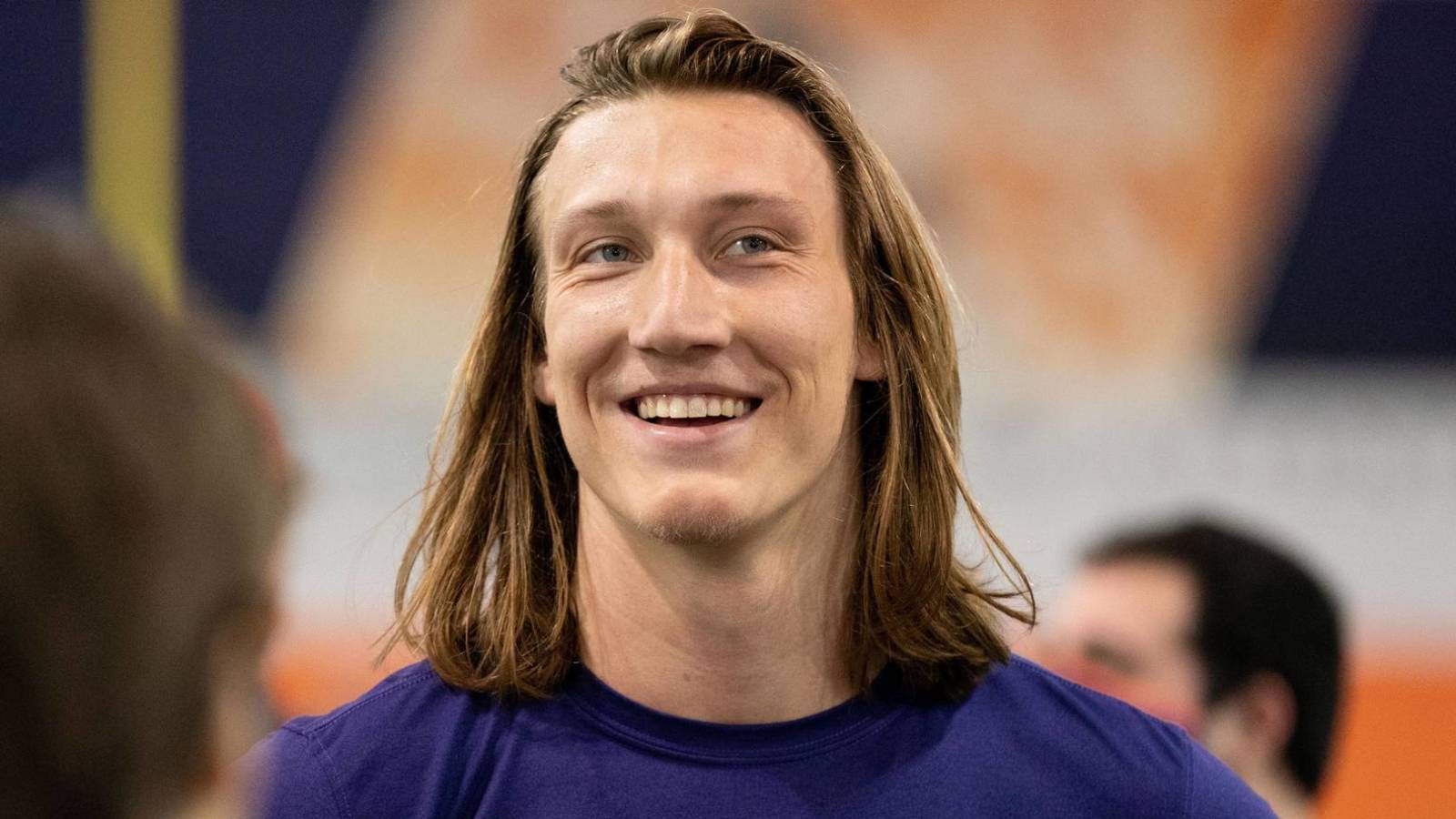 Jaguars select QB Trevor Lawrence with No. 1 pick of 2021 NFL Draft - NewsOpener Jaguars select QB Trevor Lawrence with No. 1 pick of 2021 NFL Draft