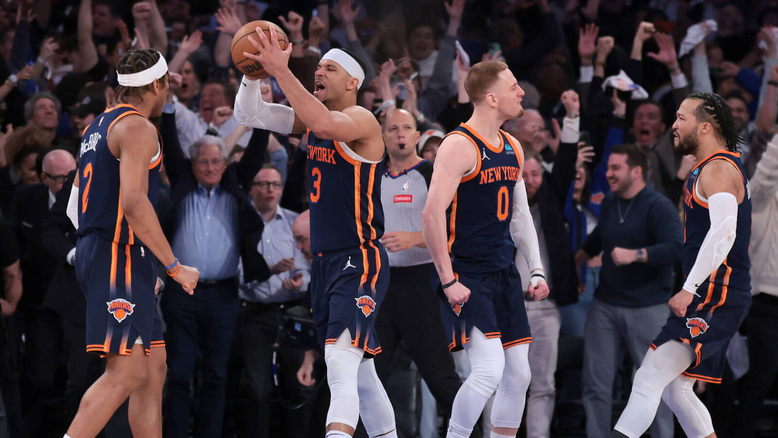 NBA admits several missed calls at end of Knicks-76ers Game 2