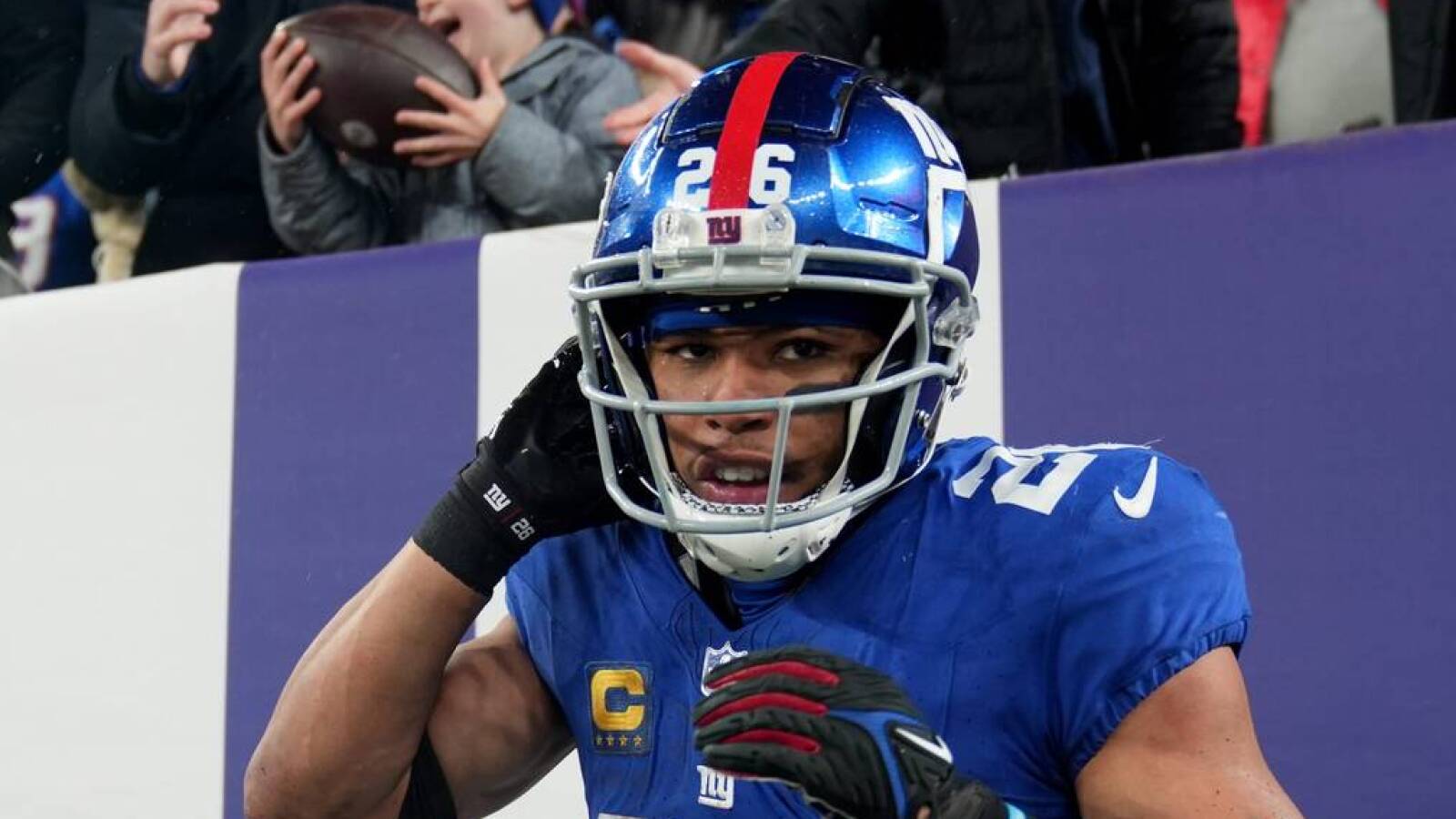Why flooded market could extend Giants' relationship with Saquon Barkley