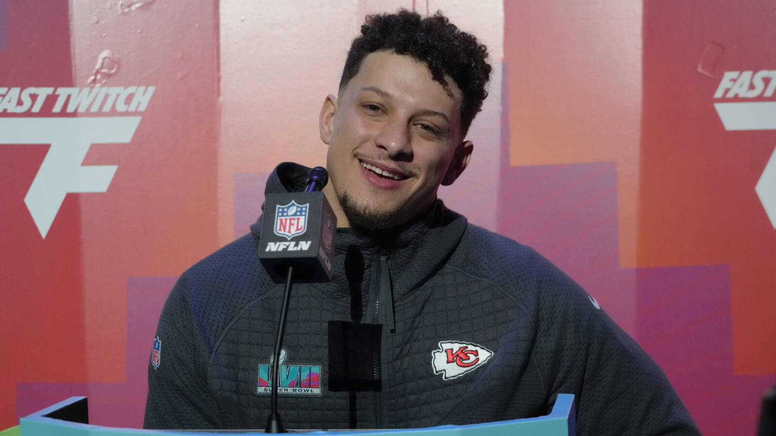 Patrick Mahomes makes strange promise to Cooper Manning if Chiefs win Super Bowl