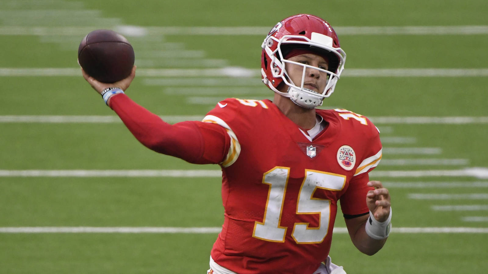 Patrick Mahomes, Josh Allen among betting favorites to win 2021 NFL MVP award - NewsOpener Patrick Mahomes, Josh Allen among betting favorites to win 2021 NFL MVP award