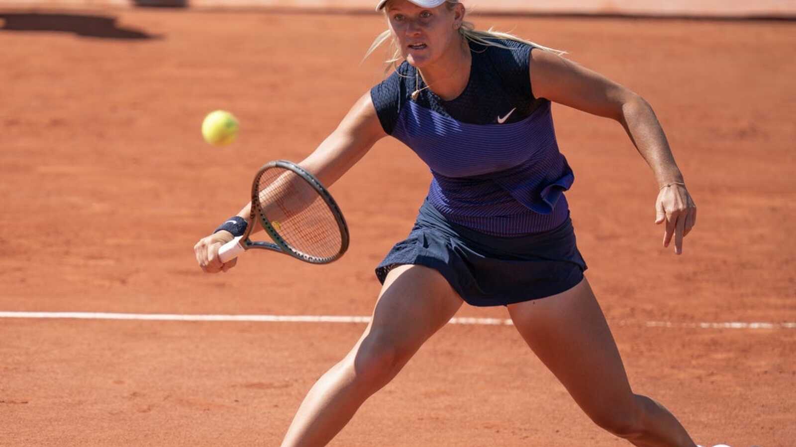 Tatjana Maria comes back to defeat Peyton Stearns in Madrid