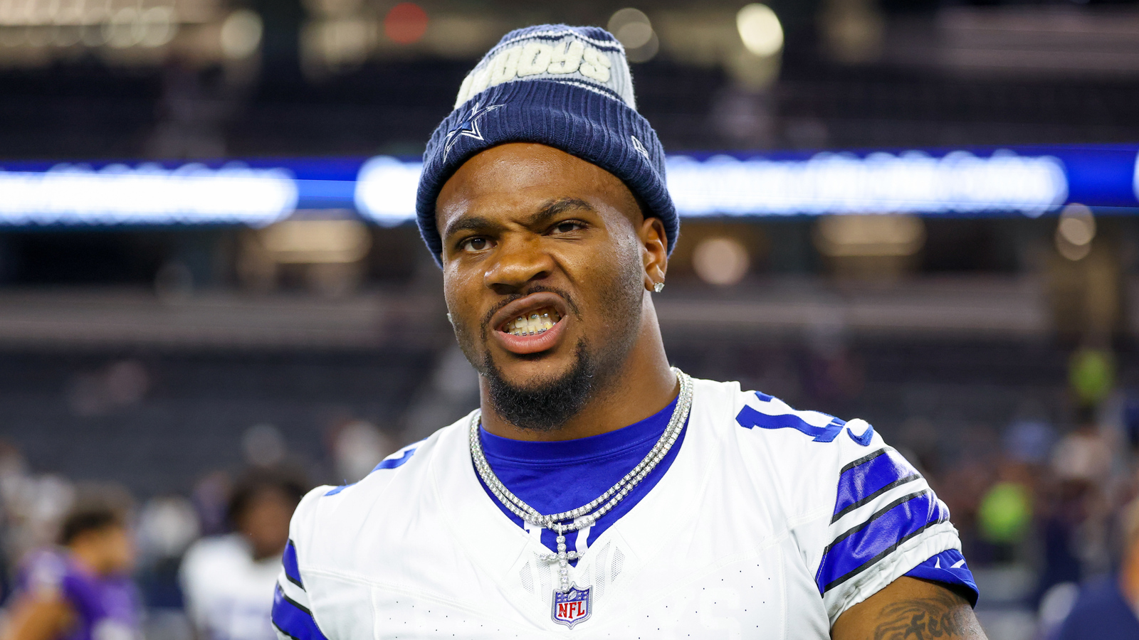 Cowboys shockingly trade Micah Parsons to conference rival