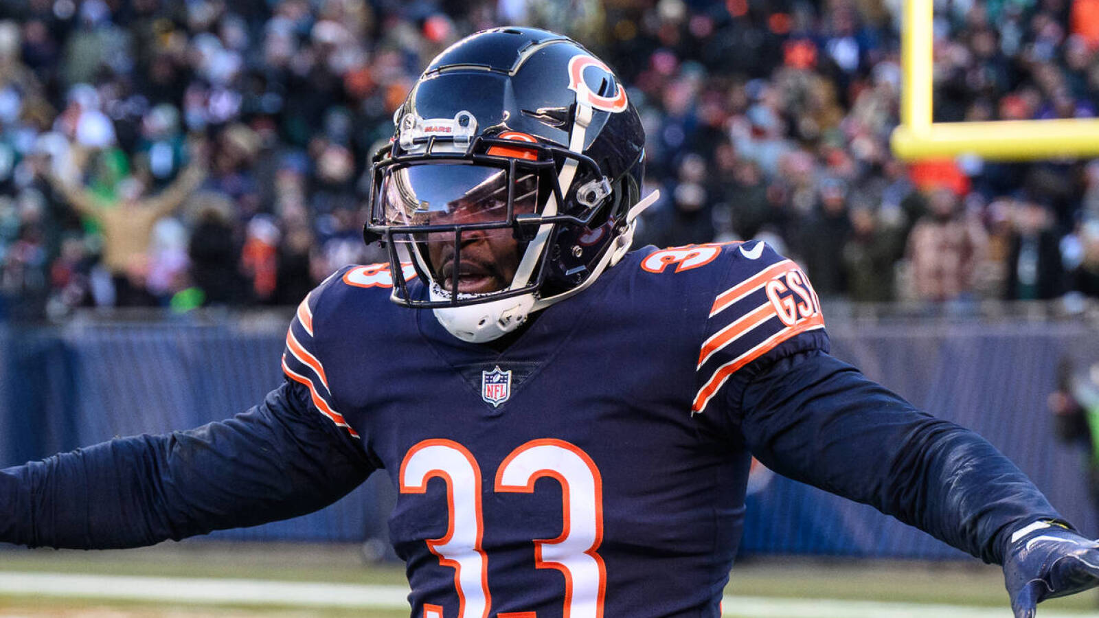 Jaylon Johnson sends warning to Bears about a Montez Sweat extension