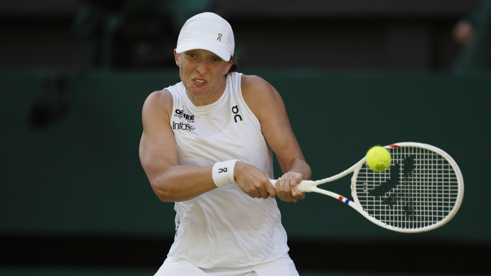 'That is the only hiccup she had' - Martina Navratilova details Iga Swiatek's dominant Wimbledon win over Belinda Bencic