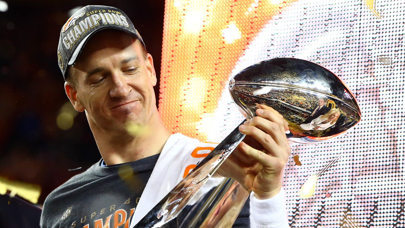 The oldest players to appear on Super Bowl rosters - NewsOpener The oldest players to appear on Super Bowl rosters