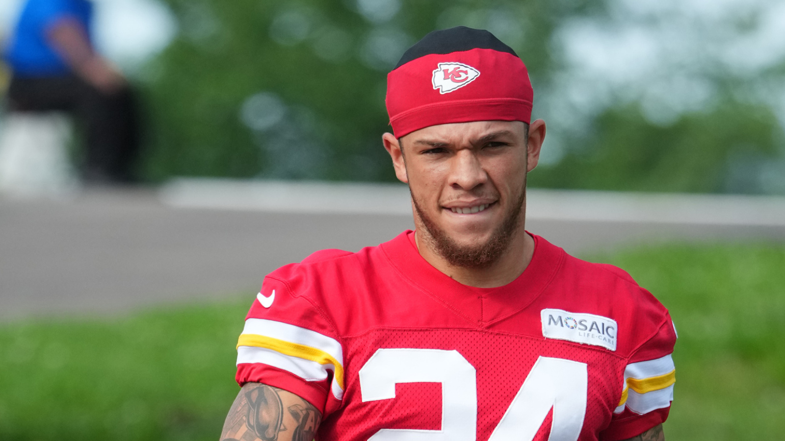 Chiefs trade former second-round pick to desperate 49ers