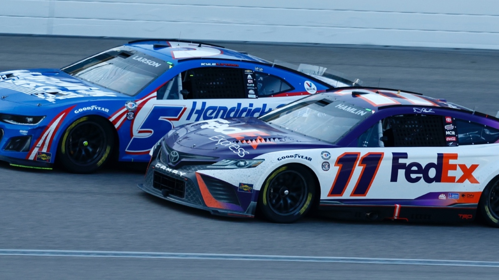 Daniel Suárez, Aric Almirola call out Denny Hamlin over Kyle Larson incident