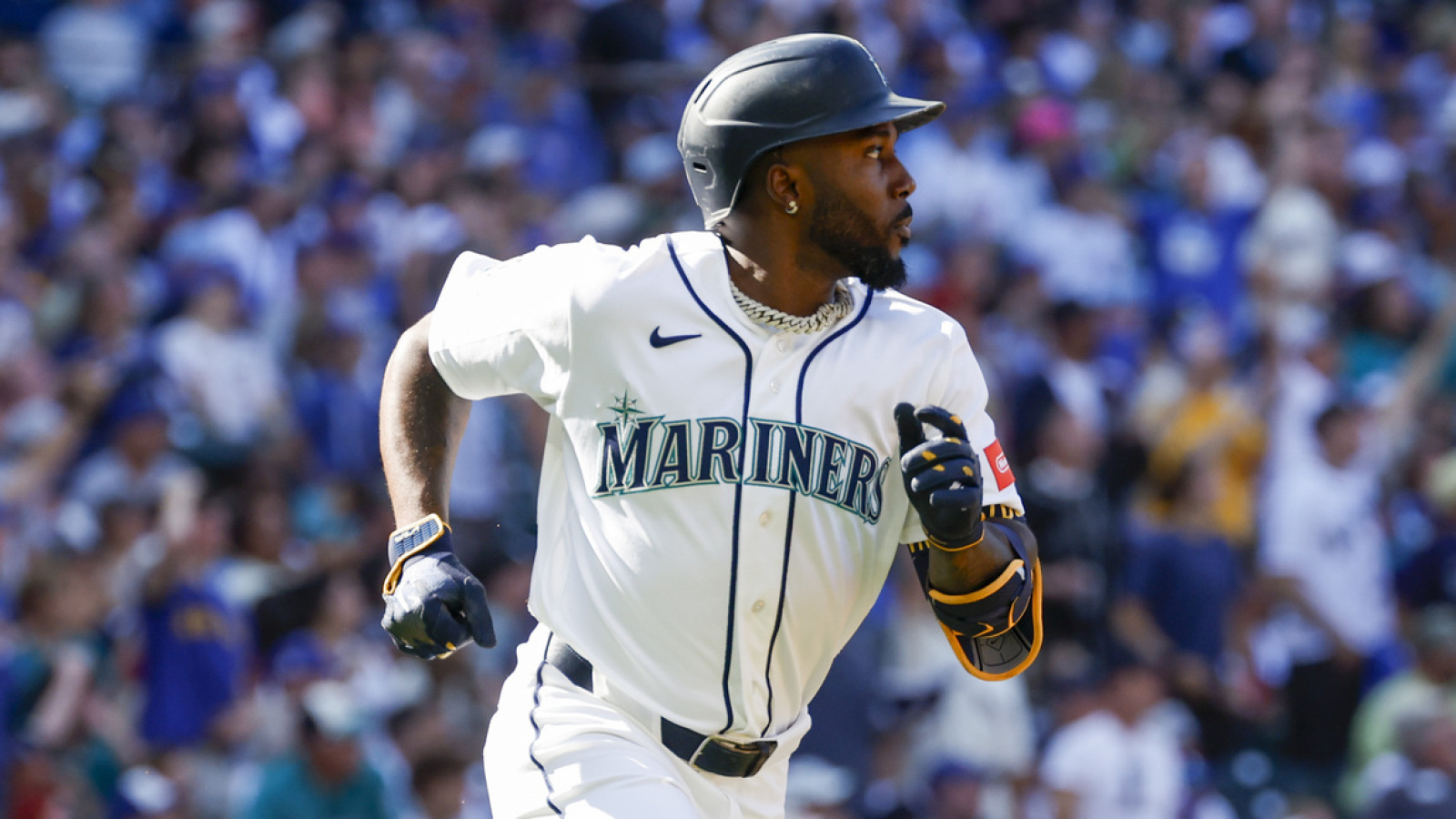 Randy Arozarena joins exclusive history with another leadoff home run