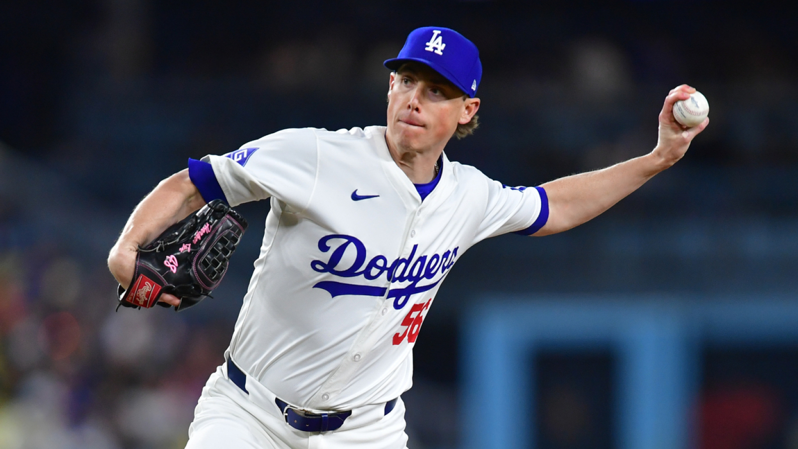 Yankees sign pitching relief, make move on Luis Gil