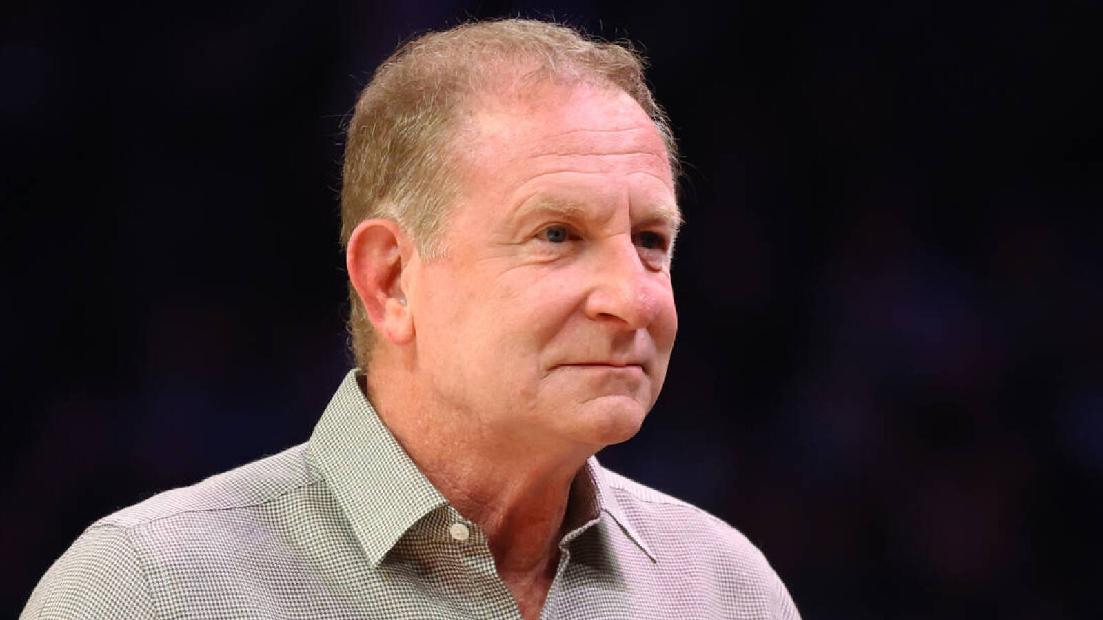 Robert Sarver is selling the Suns and Mercury