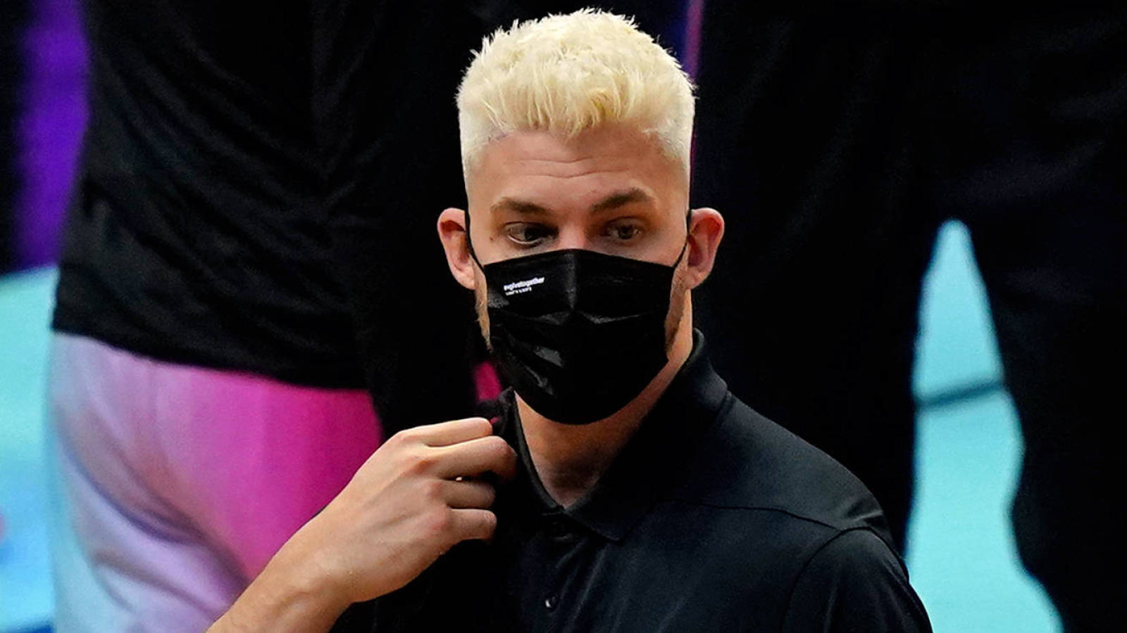 Heat's Meyers Leonard uses anti-Semitic slur during video-game stream