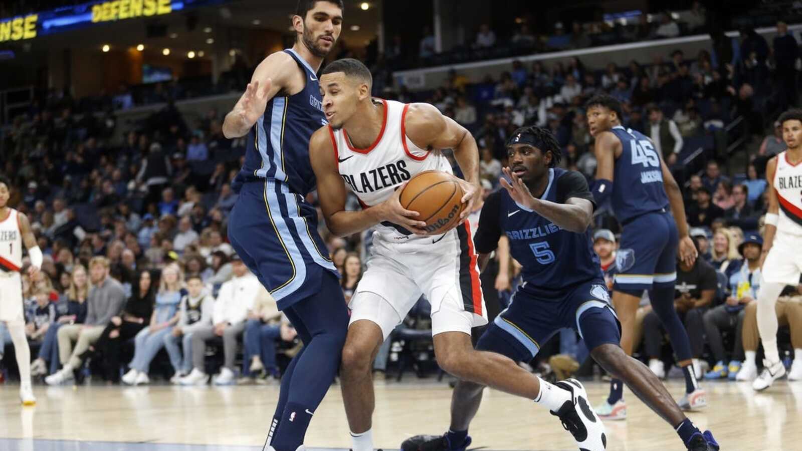 Blazers end 9-game skid in big way, blow out Grizzlies