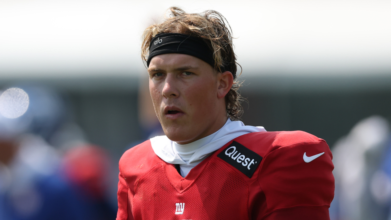 Giants' Jaxson Dart puts 'aura' on display after being named starting QB