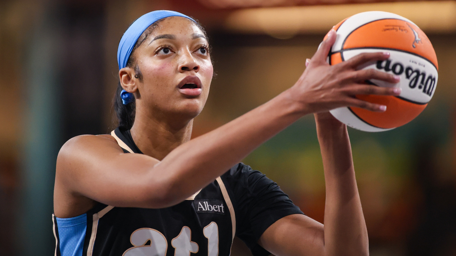Angel Reese responds to Tempo HC Sandy Brondello's apology, WNBA decision
