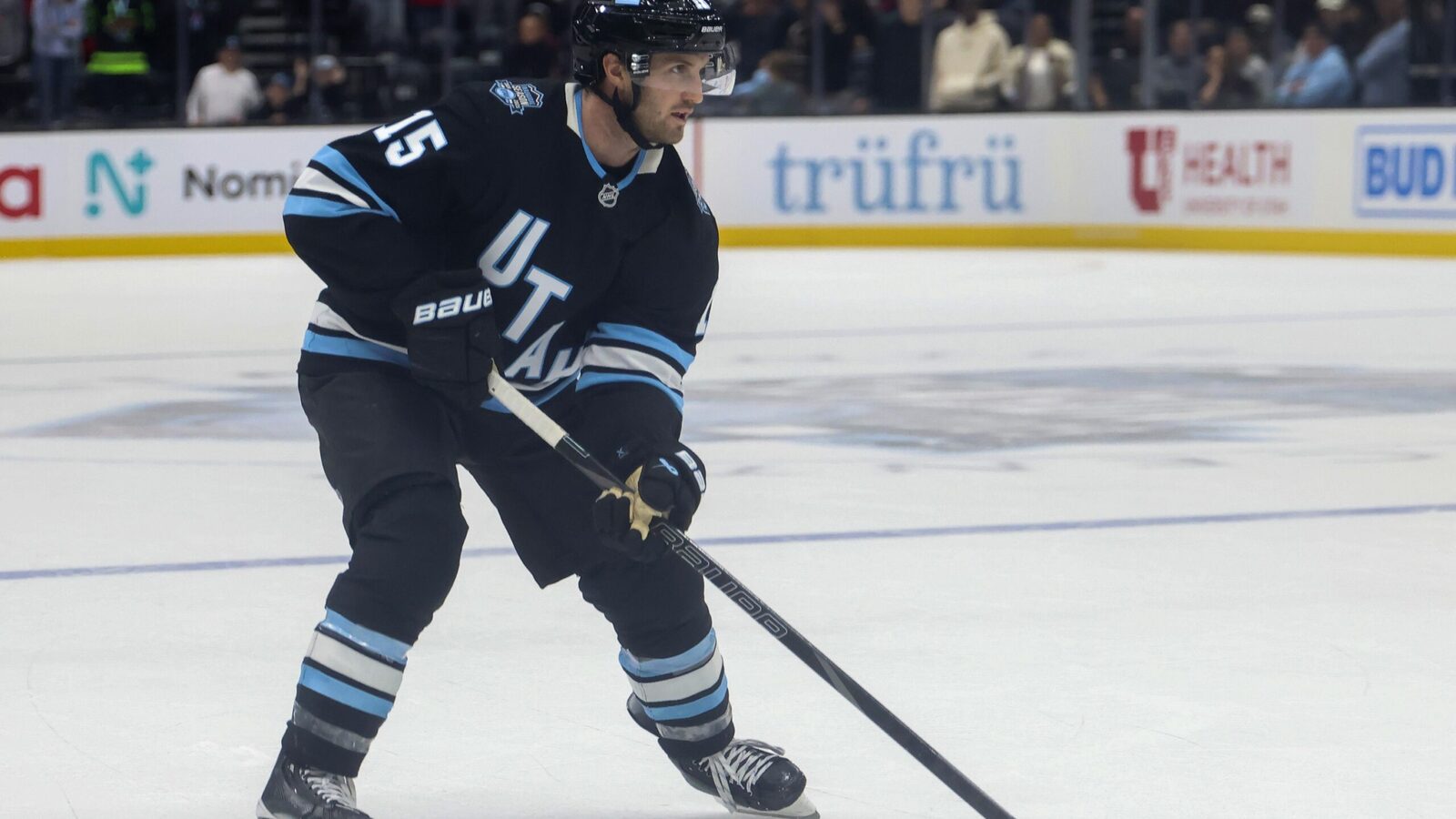 Mammoth’s Kerfoot out week-to-week with lower-body injury