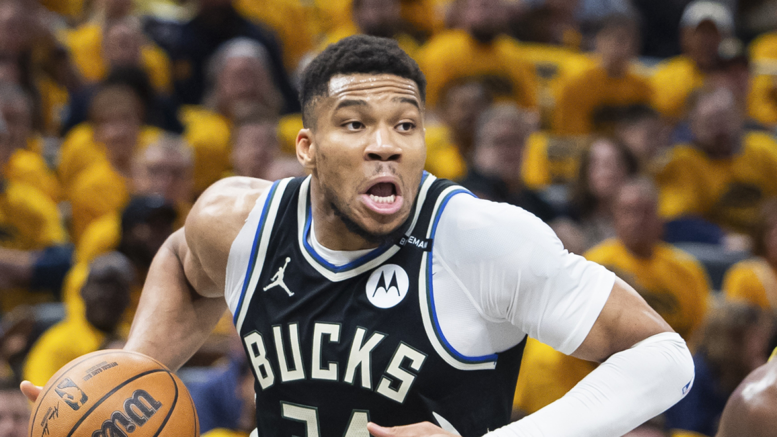 Former NBA champion names shock team as strong fit for Giannis Antetokounmpo