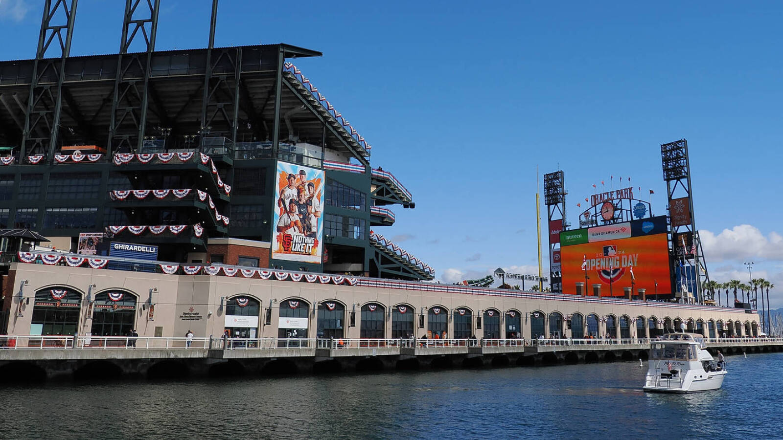 Watch: 49ers punter boots football into McCovey Cove to begin Giants home opener