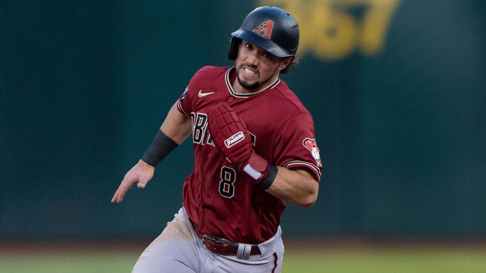 Diamondbacks call up OF ahead of matchup vs. brother