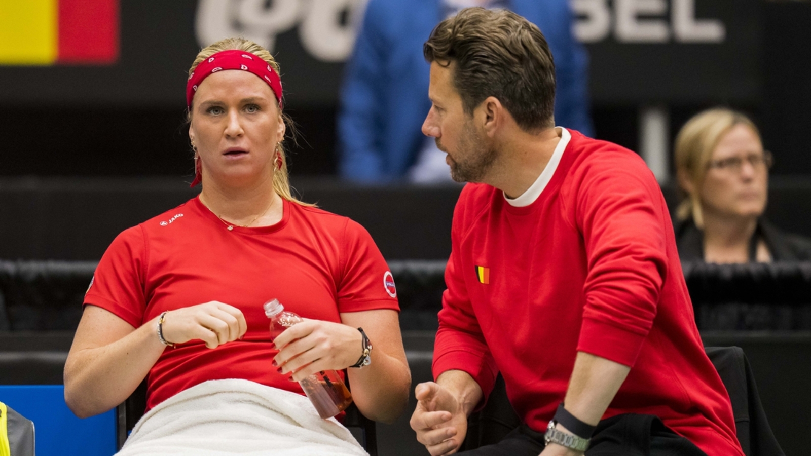 No. 1 Iga Swiatek hires veteran coach Wim Fissette