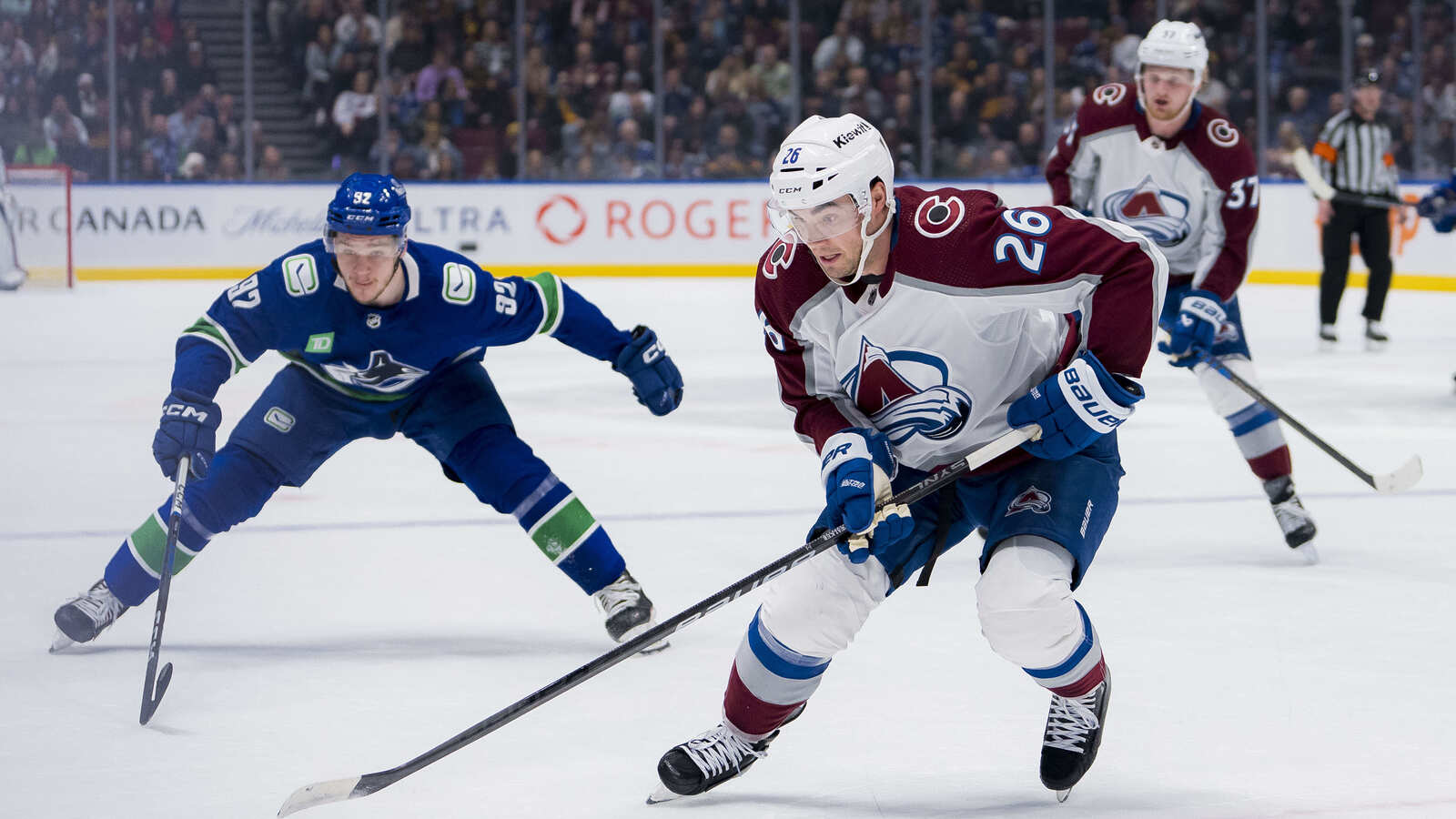 Hurricanes Navigate Chaotic Day 1 of Free Agency 2024