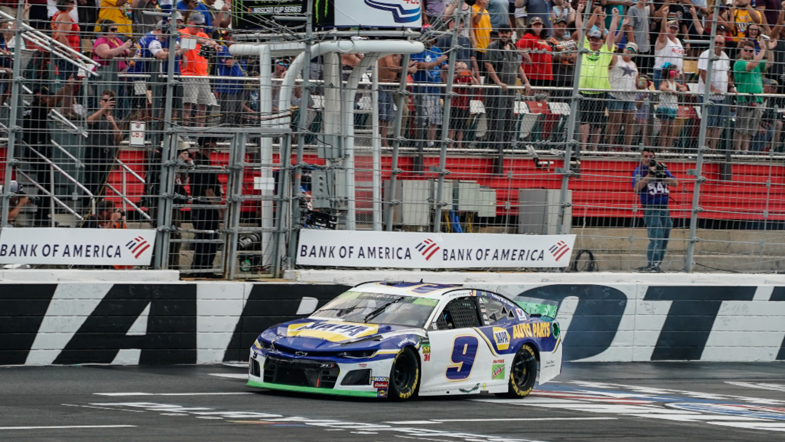 Chase Elliott climbs up the standings in NASCAR Owner’s Championship