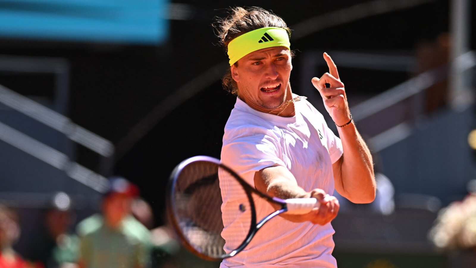 (In pictures) Alexander Zverev adds to clay calling controversy after taking on-court camera snap at Madrid Open
