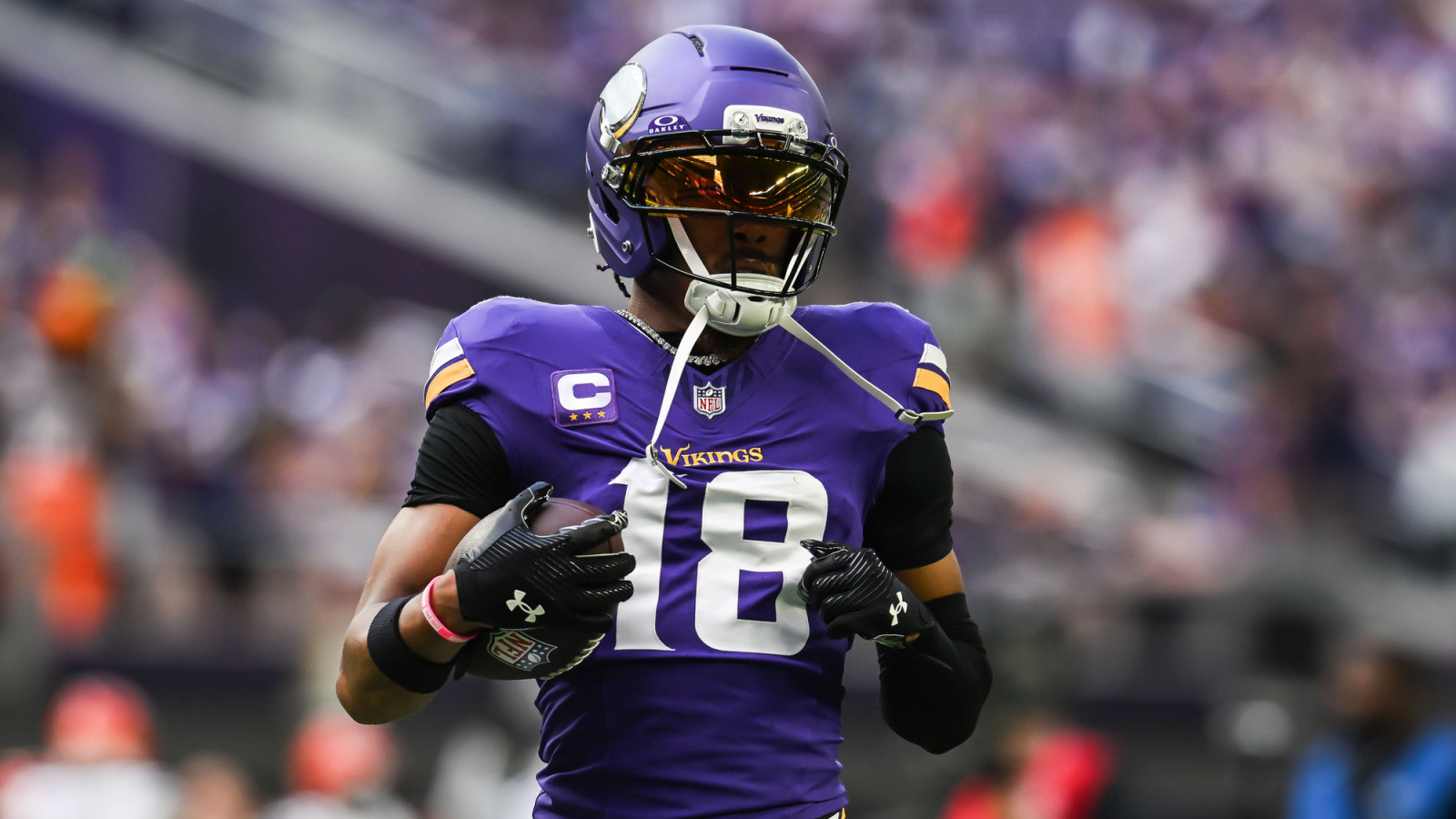 Vikings' Justin Jefferson seems to make big statement about potential Carson Wentz, J.J. McCarthy QB controversy