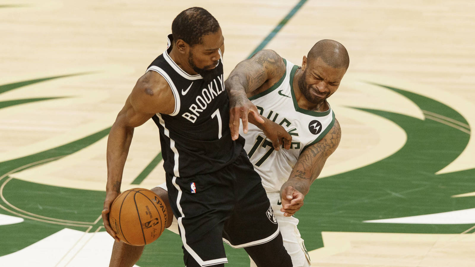 Steve Nash Unhappy With How Bucks Defended Kevin Durant Yardbarker Steve Nash Unhappy With How Bucks Defended Kevin Durant Yardbarker