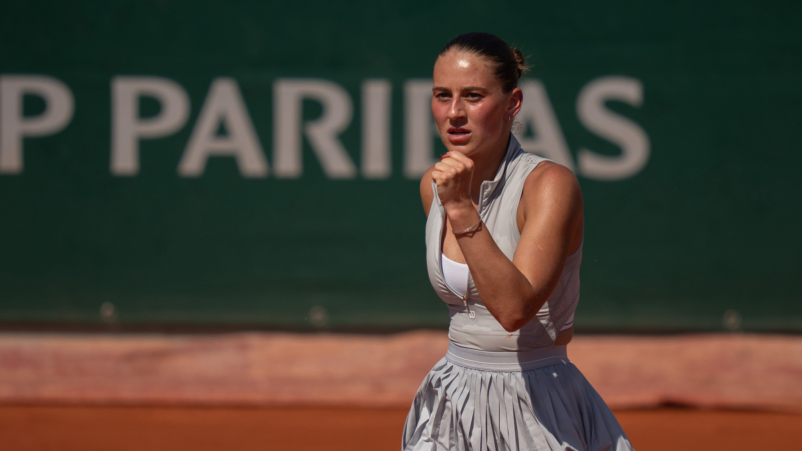 'I’d love to be considered the favourite, but I still don’t think that’s the case' - Kostyuk still underdog in Swiatek showdown at Roland Garros despite unbeaten clay streak