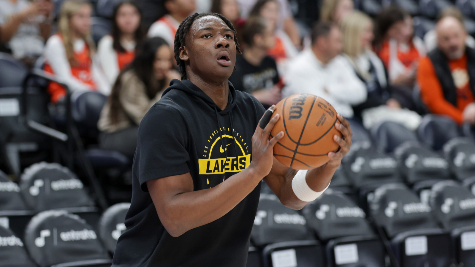 Jak si Lakers mohou vyřešit svou největší potřebu? Kreativita je cestou