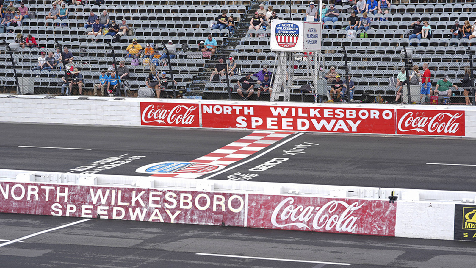Bobby Labonte, Ryan Newman to race in Modified Tour at North Wilkesboro