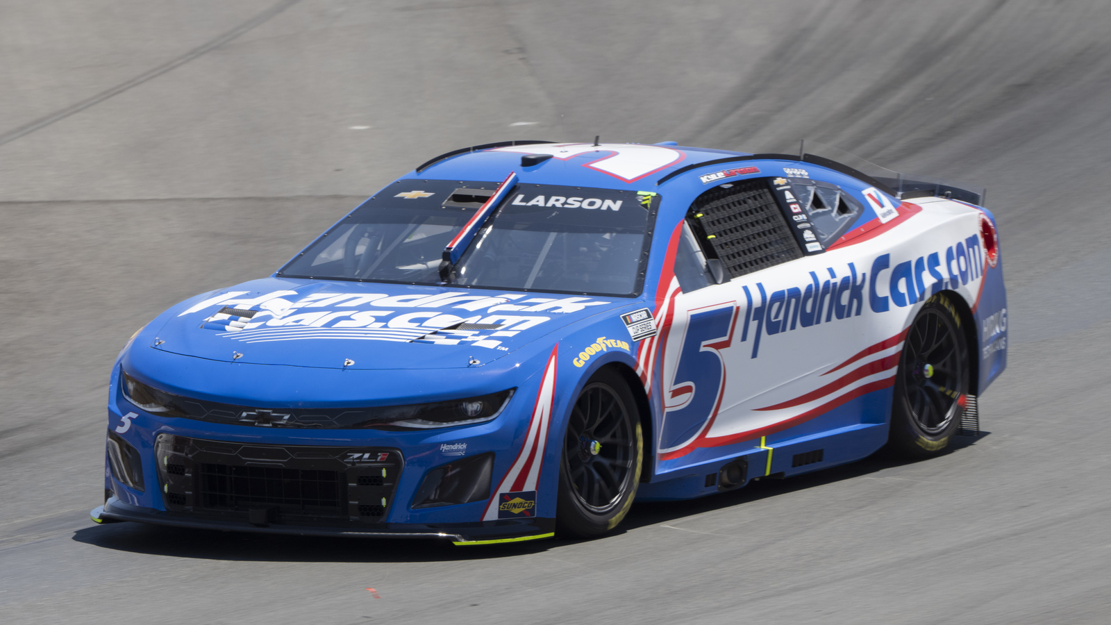 Kyle Larson Gives Brutal Reality Check to NASCAR Fans Who Disparage Sprint Car Racing