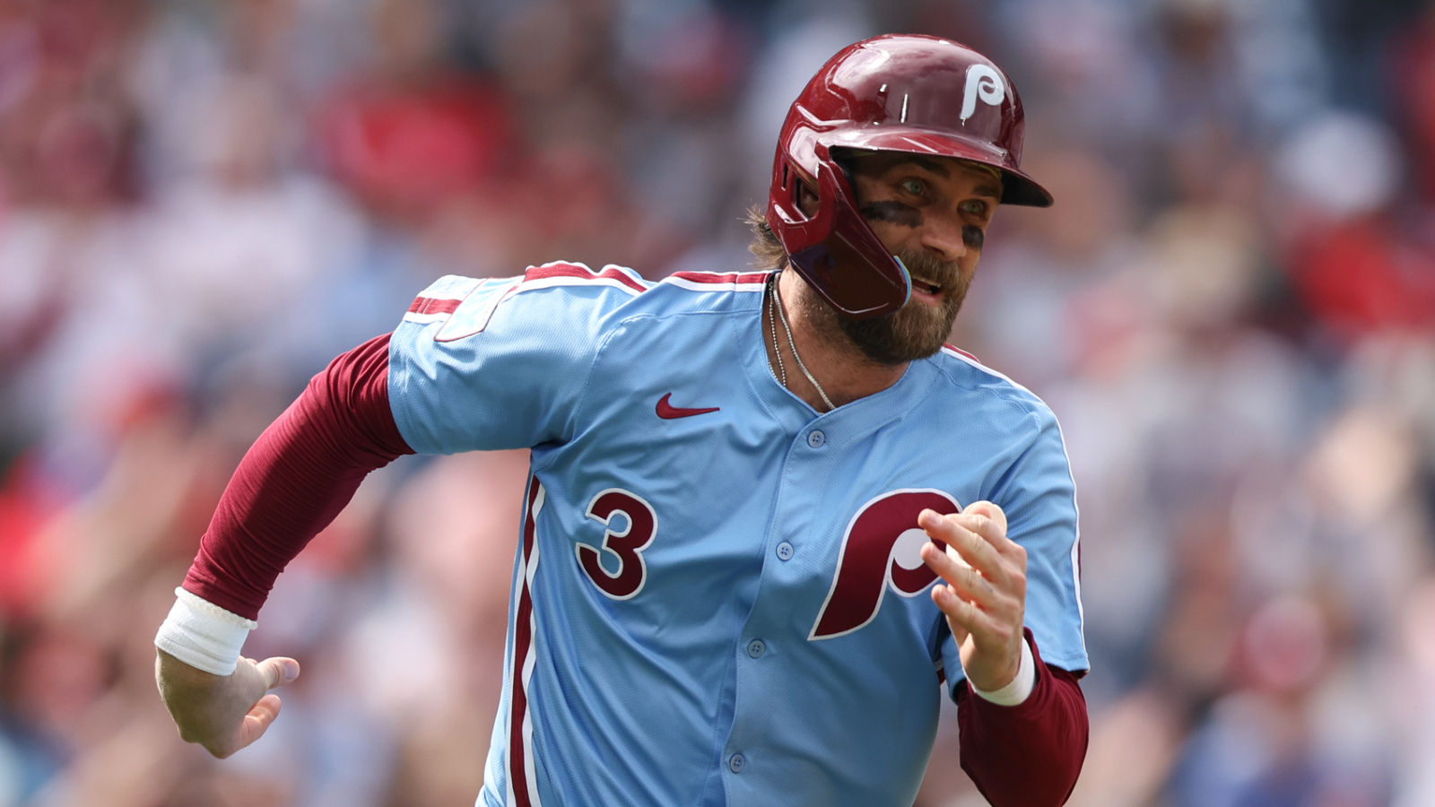 Bryce Harper offers harsh take on Dodgers' spending spree