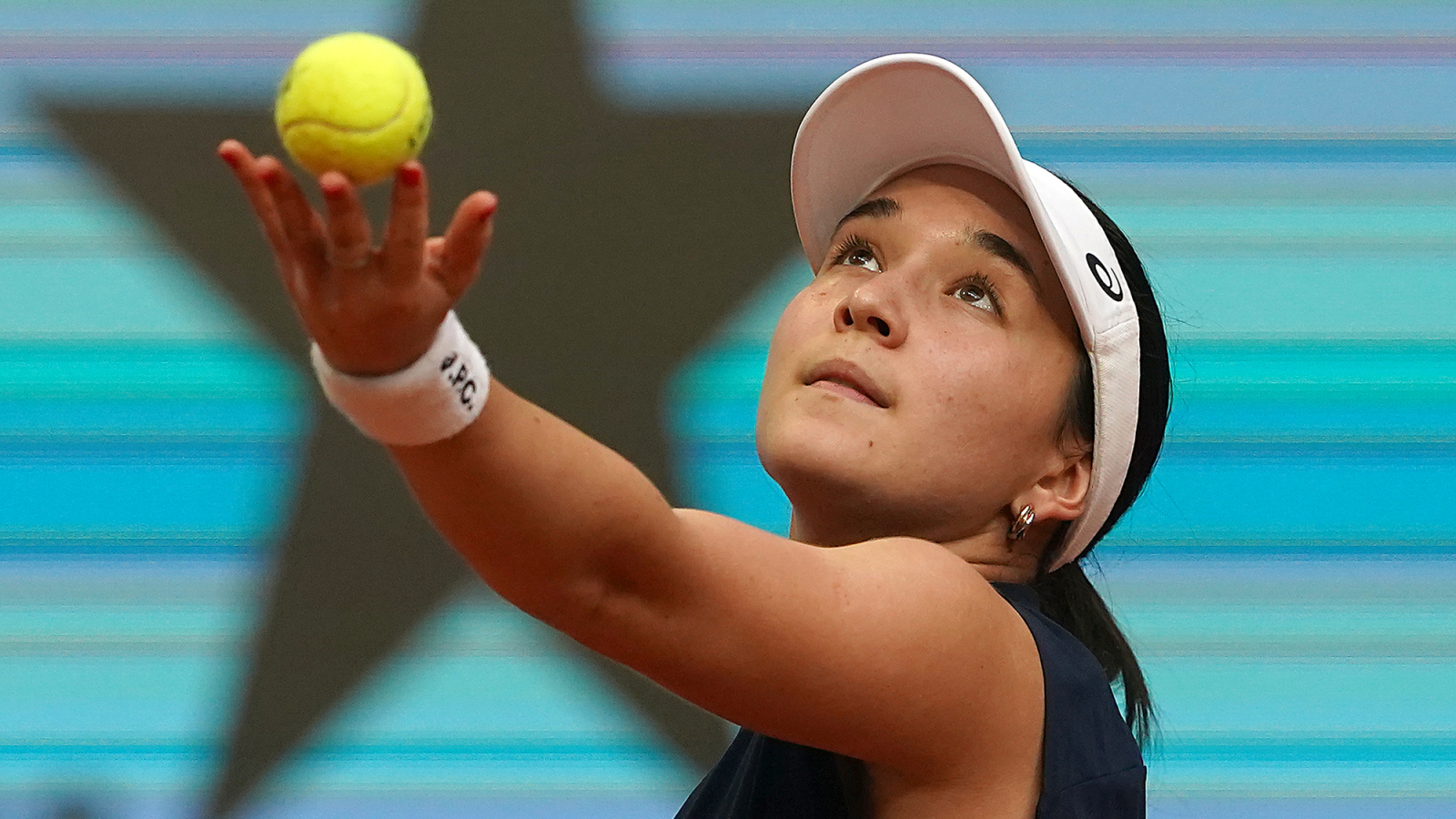 From Lucky Loser to German No. 1: Eva Lys chats with Muguruza – 'I’m an expert at putting yourself in a good mood