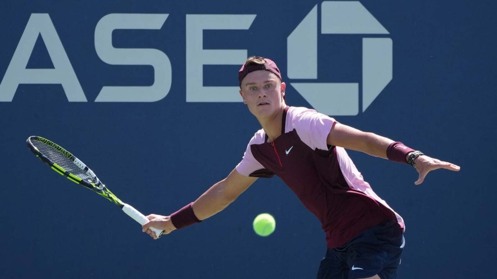 Holger Rune suffers probable Achilles injury at Nordic Open