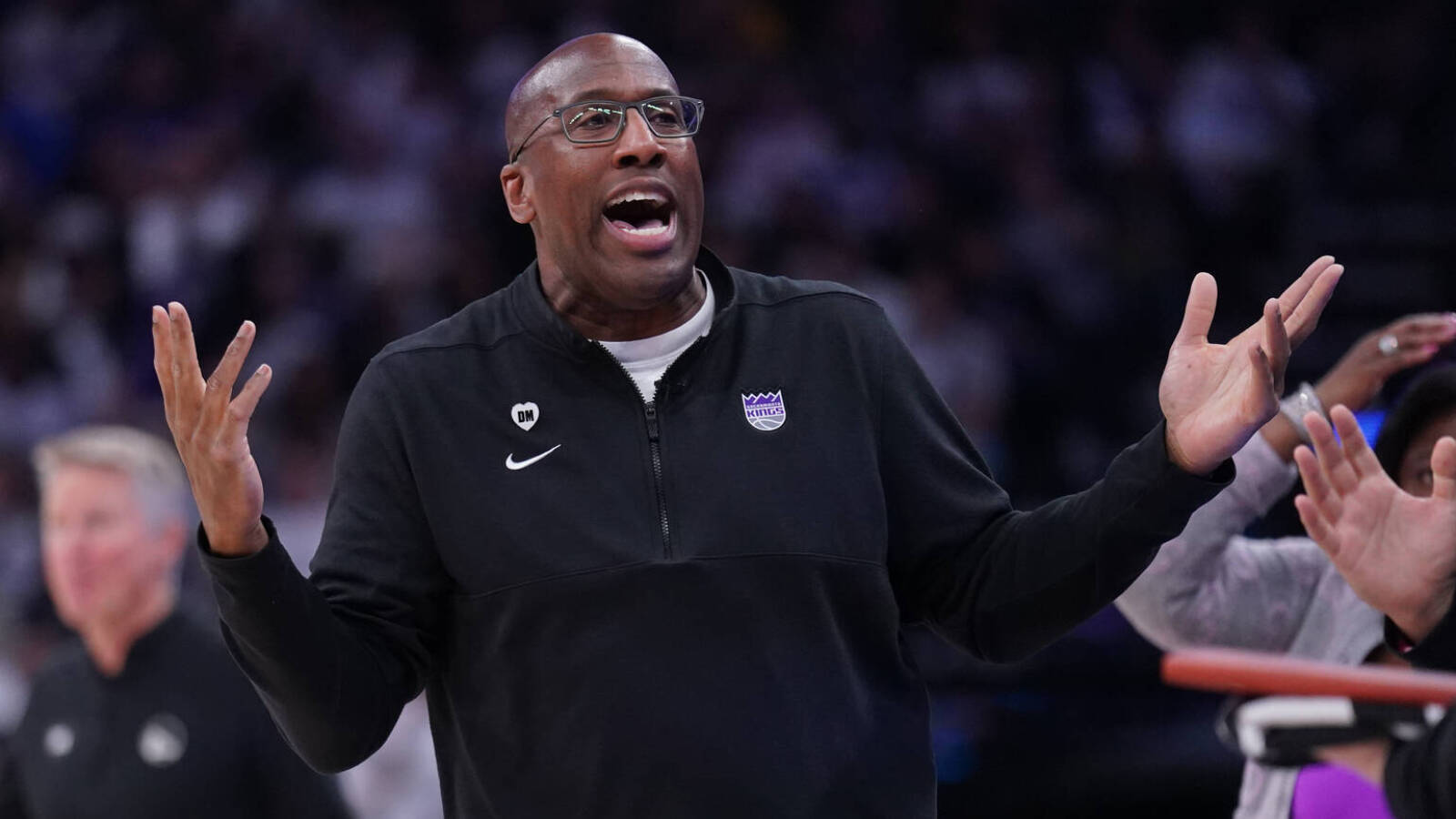 Kings make huge decision on head coach Mike Brown