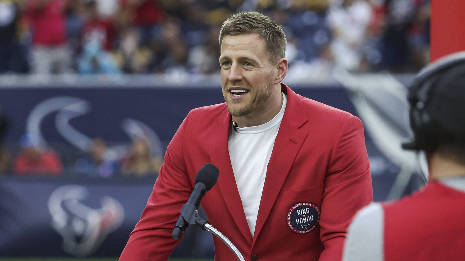 Texans GM addresses if J.J. Watt could come out of retirement