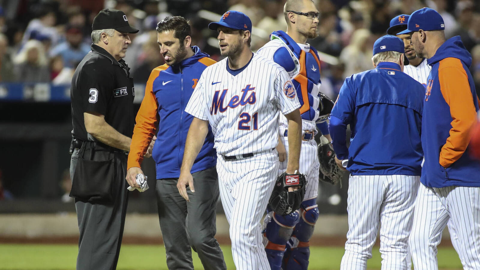 Mets ace Max Scherzer headed for MRI following early exit - latest sports news Mets ace Max Scherzer headed for MRI following early exit