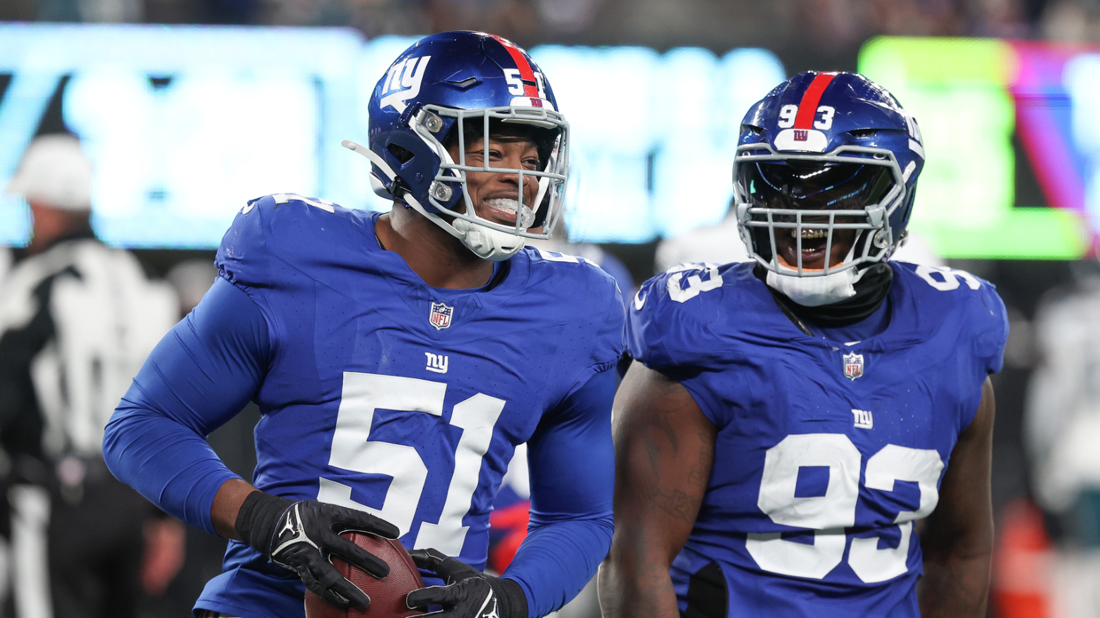 Eagles get even better with addition of Azeez Ojulari