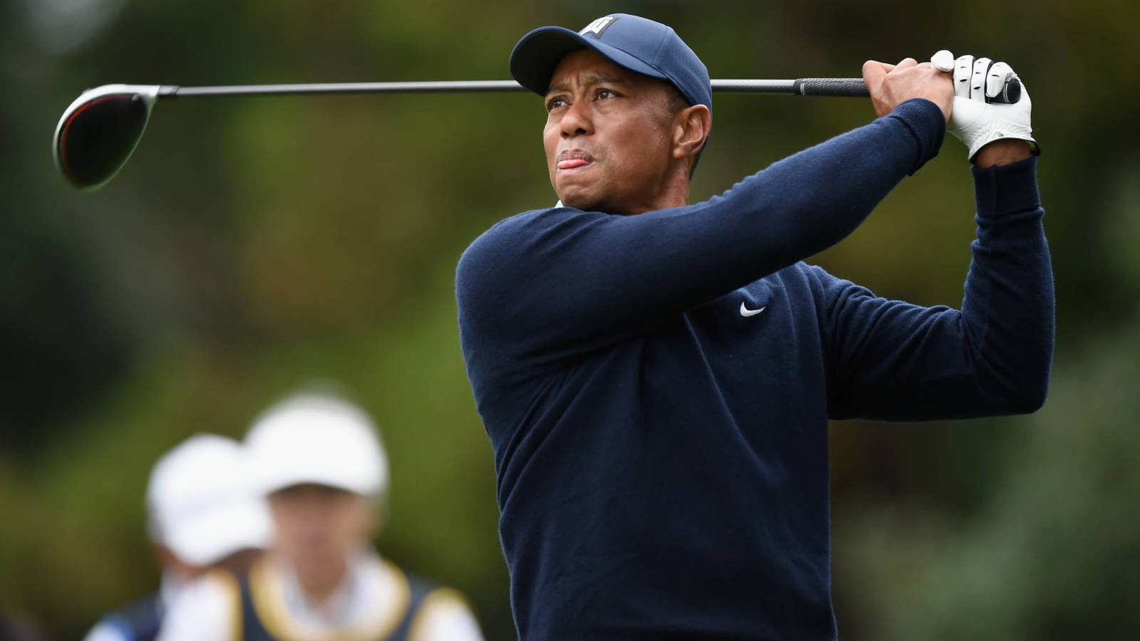 Holiday Card Features Tiger Woods Rory Mcilroy Dustin Johnson Others In Matching Green Onesies Yardbarker