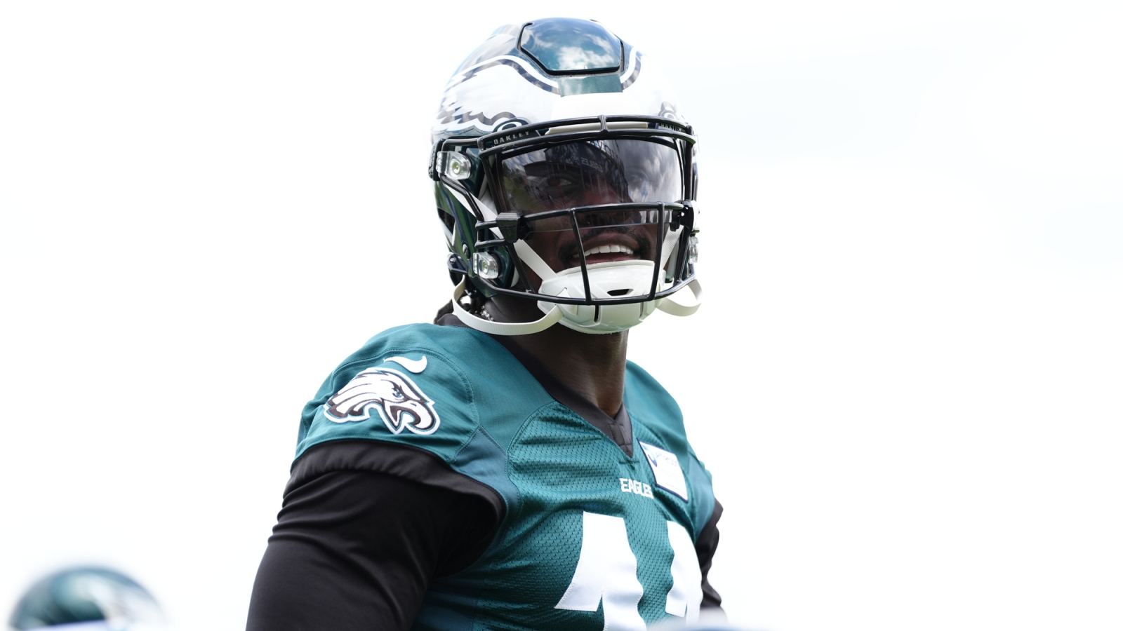 Eagles star WR clears the air on frustrations about role