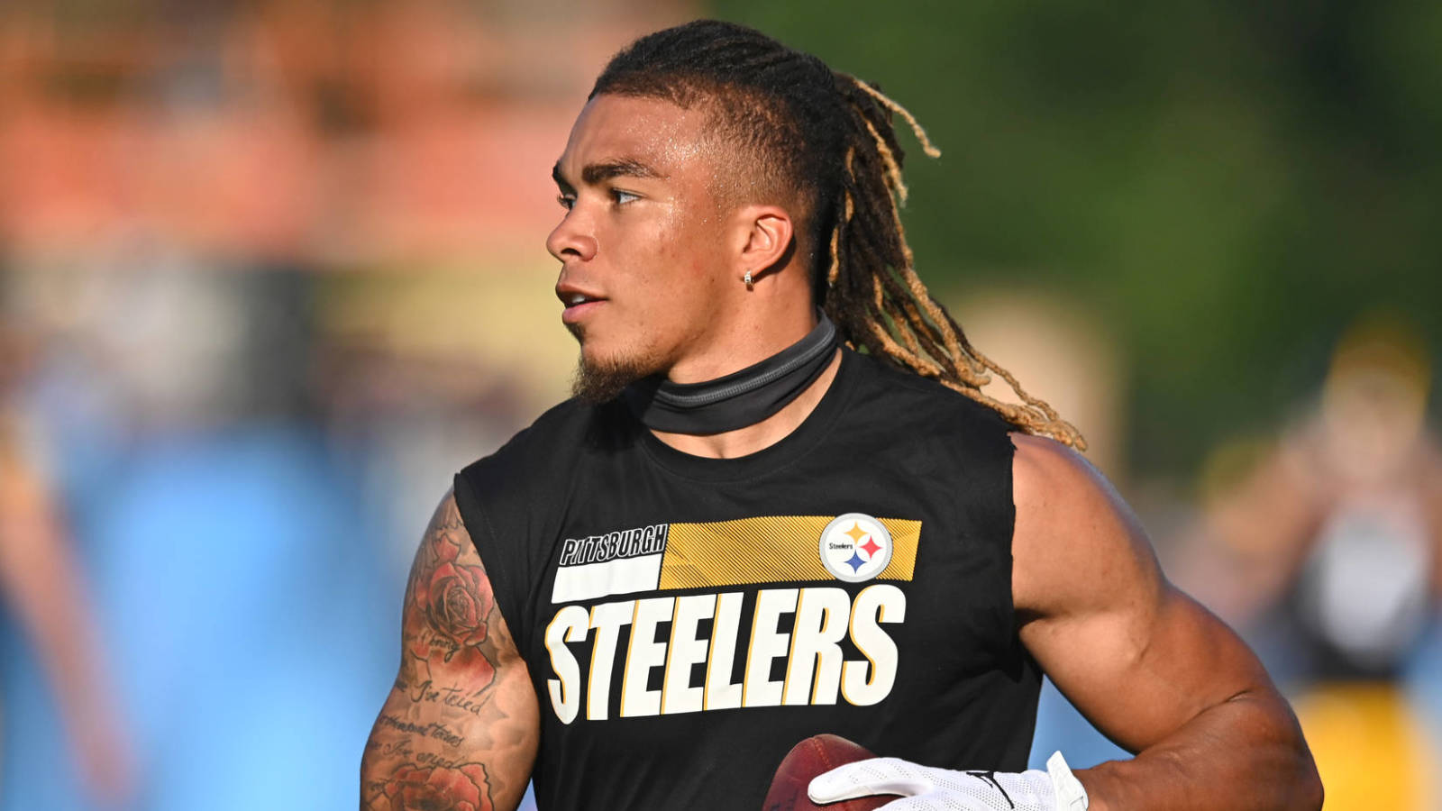 Steelers’ Chase Claypool, Minkah Fitzpatrick get in fight during practice - NewsOpener Steelers’ Chase Claypool, Minkah Fitzpatrick get in fight during practice