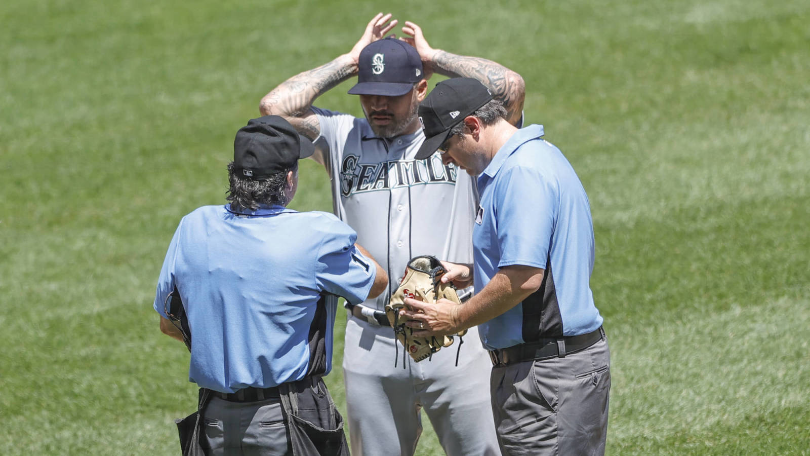 Hector Santiago suspended 10 games for foreign substance on glove