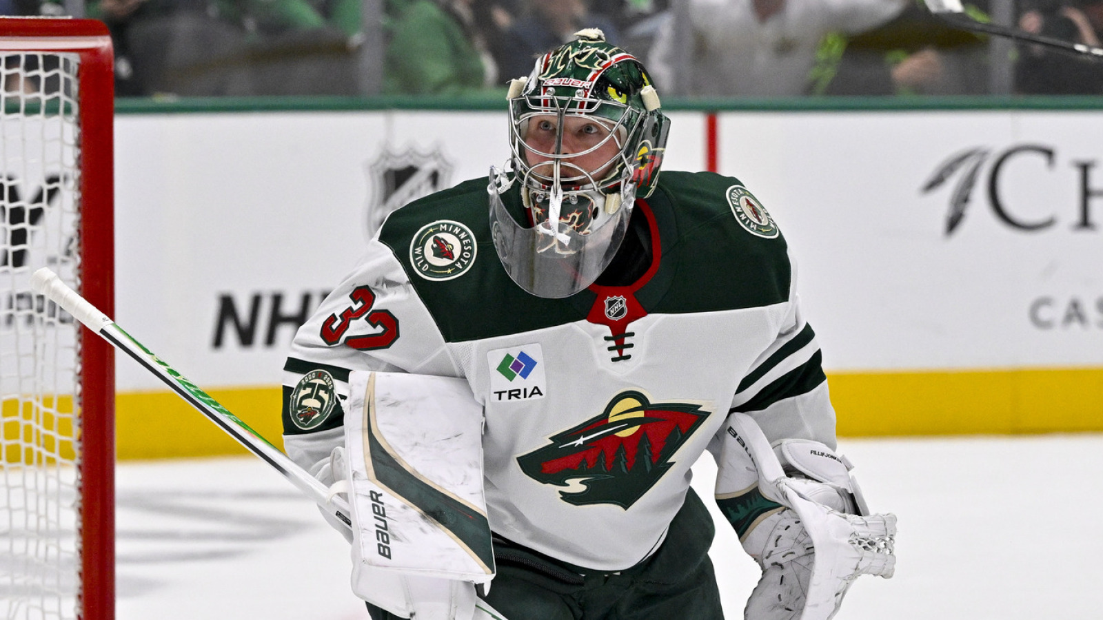 Wild's goalie change flops in Game 2 against Avalanche