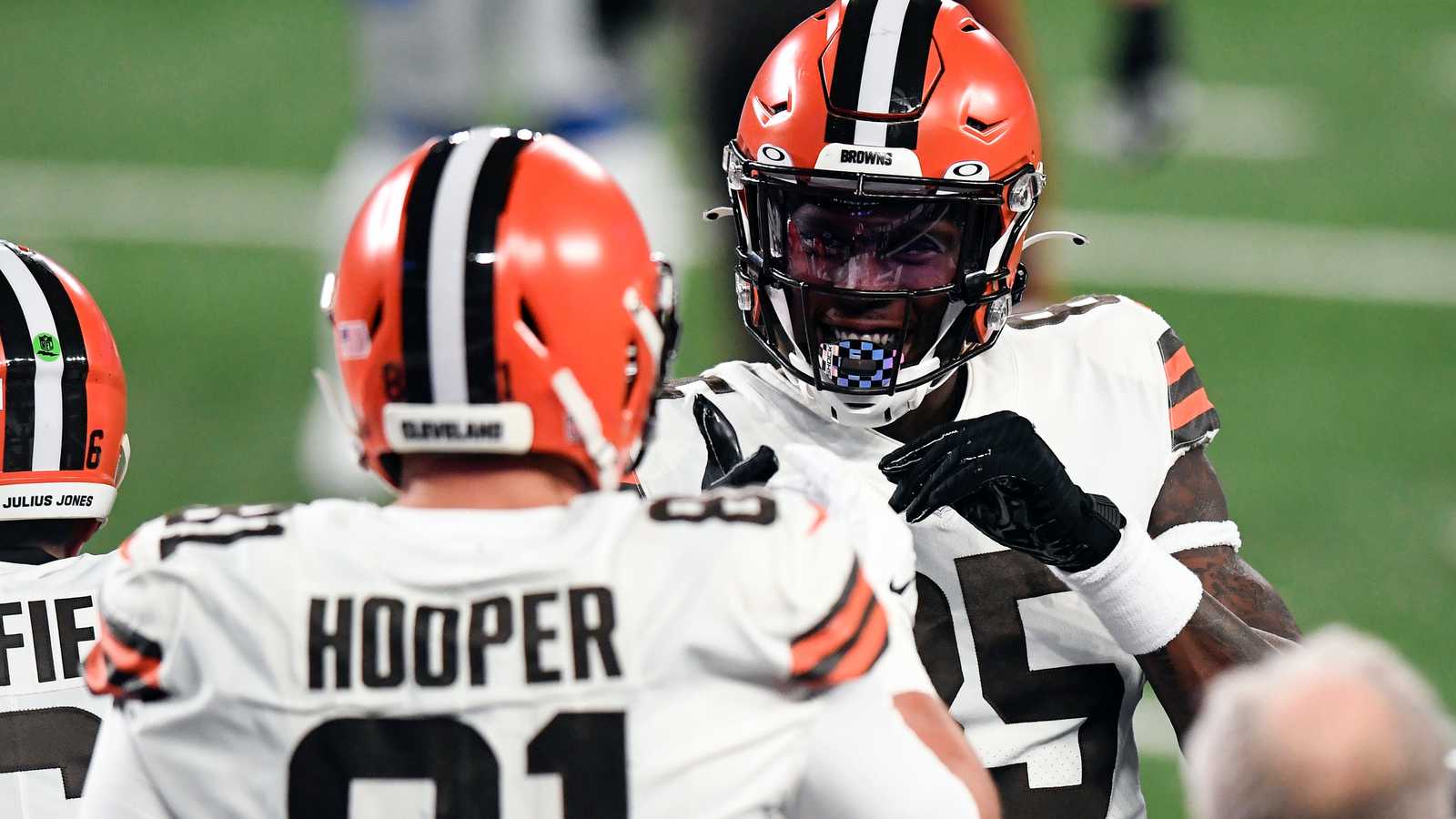 NFL Week 15 grades from around the league - NewsOpener NFL Week 15 grades from around the league