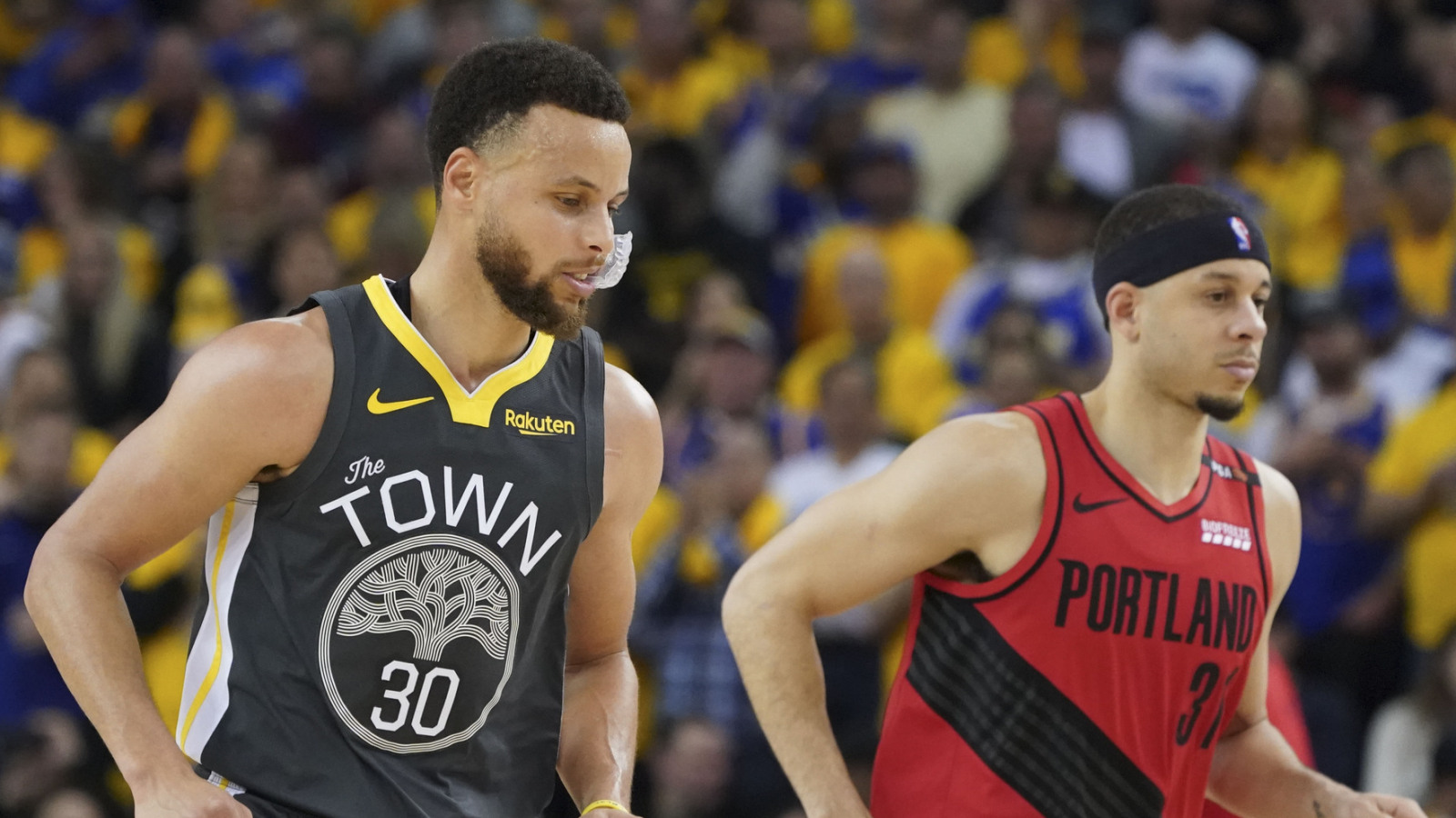 Reuniting Curry brothers would open a new chapter for Warriors
