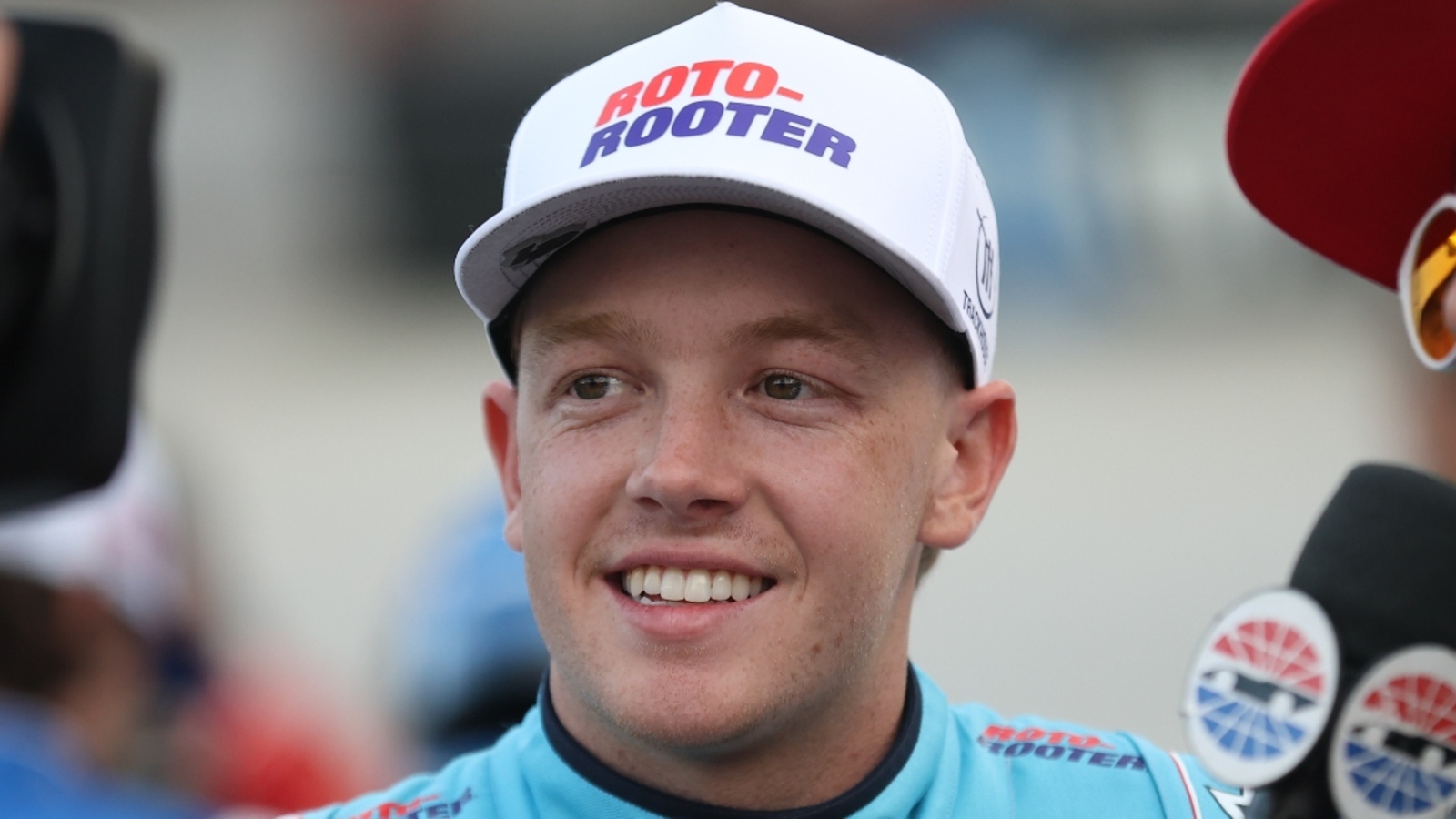 Denny Hamlin reacts to discouraged Connor Zilisch in rookie Cup season, offers advice