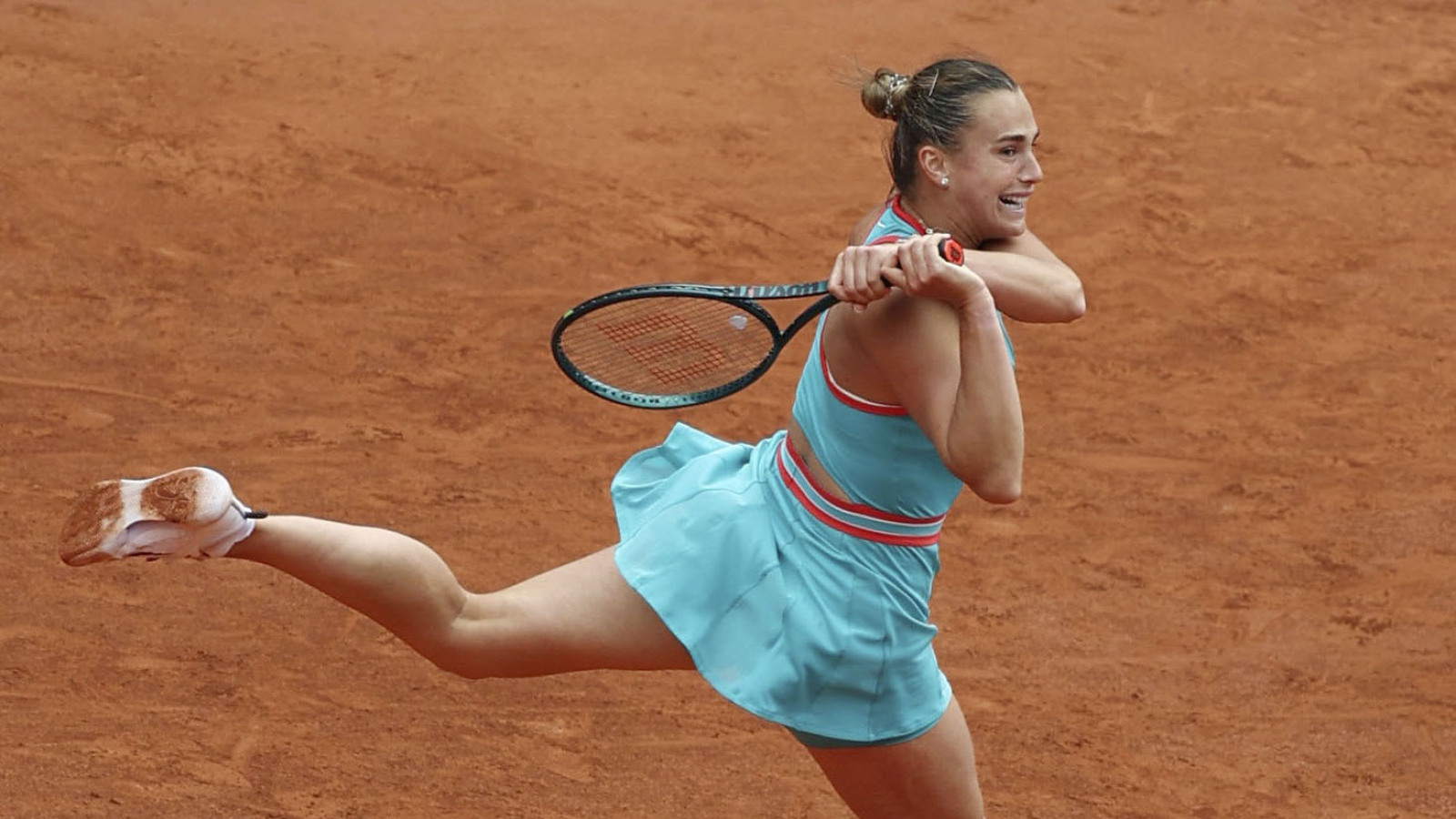 'Completely unprofessional of me': Aryna Sabalenka apologises for Roland Garros final comments about Coco Gauff