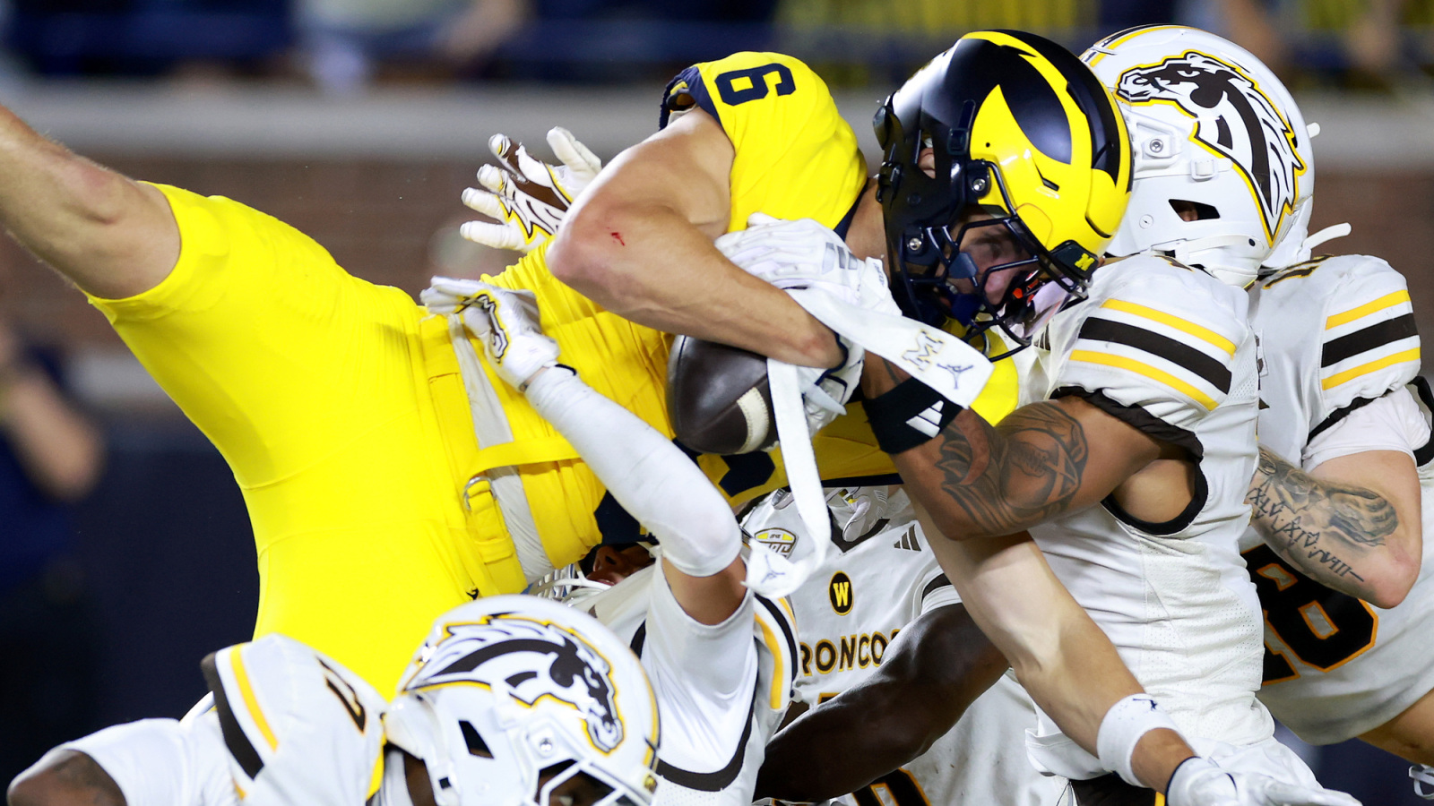 Week 1 college football results feature LSU’s Kiffin debut and a controversial Michigan ending